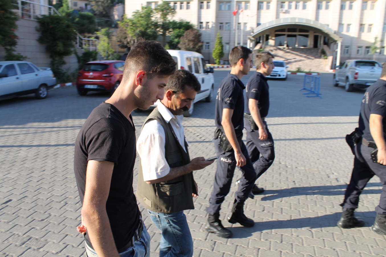 Şırnak’ta Suruç gösterilerinde 2 tutuklama